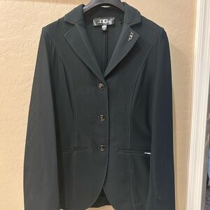 Woman’s Hunter Green Motionlite Hunt Coat
